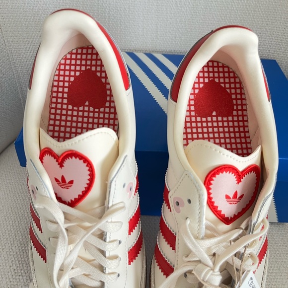 Adidas Originals Samba OG Heart Sneakers - Picture 4 of 9